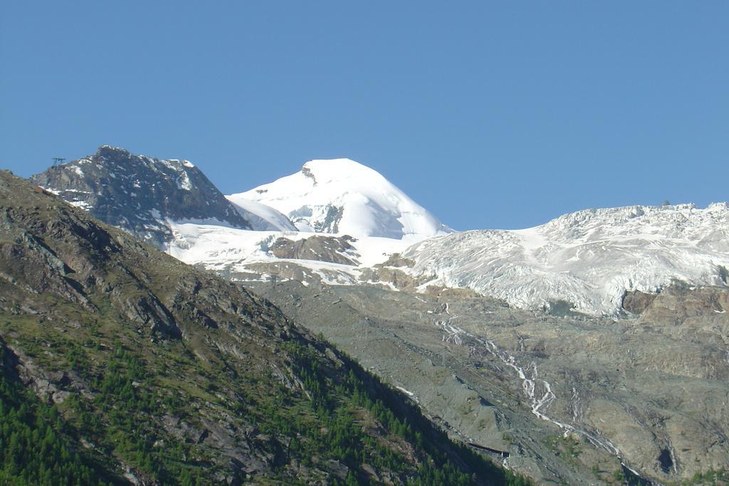 Apartmenthaus Holiday Saas-Fee Esterno foto