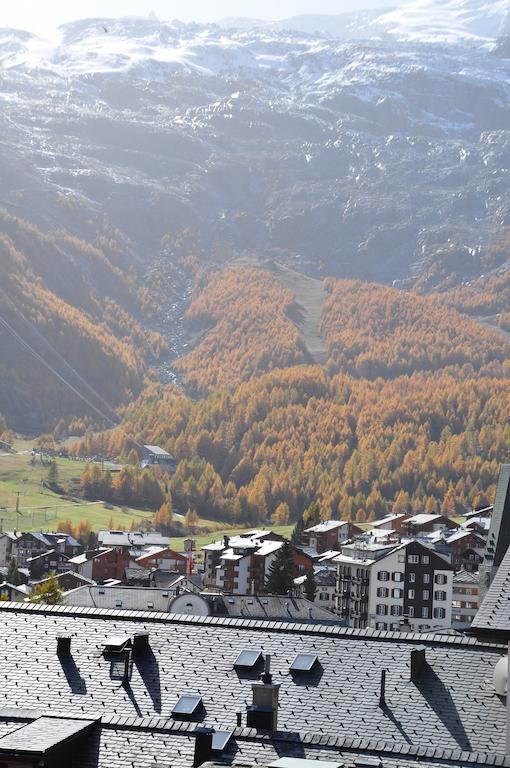 Apartmenthaus Holiday Saas-Fee Esterno foto