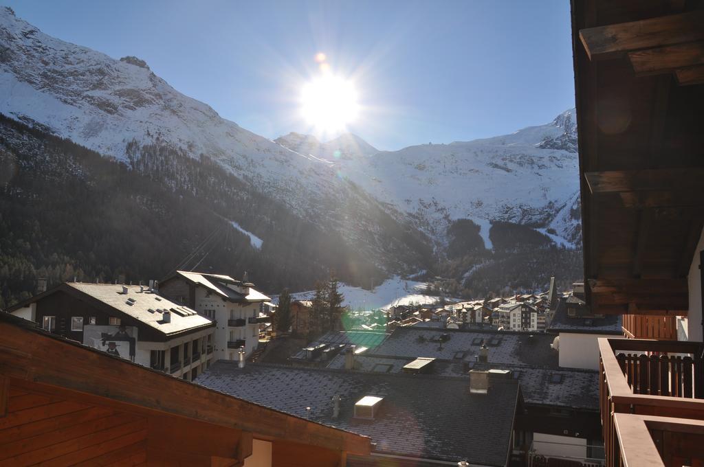 Apartmenthaus Holiday Saas-Fee Esterno foto