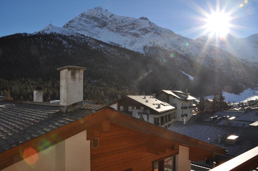 Apartmenthaus Holiday Saas-Fee Esterno foto